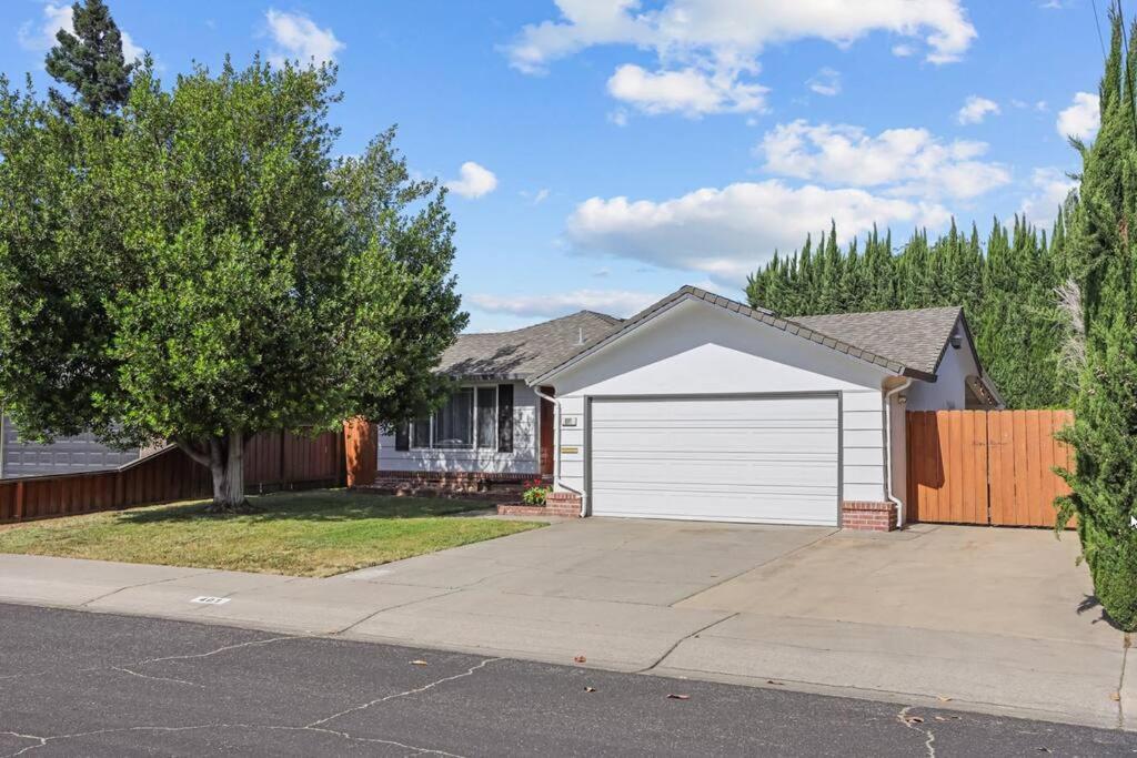 Trinity Escape Entire Home Near Lodi Lake 外观 照片